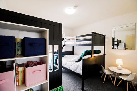 Sunny Shackell - Echuca Moama Holiday Accommodation - Click Find 2