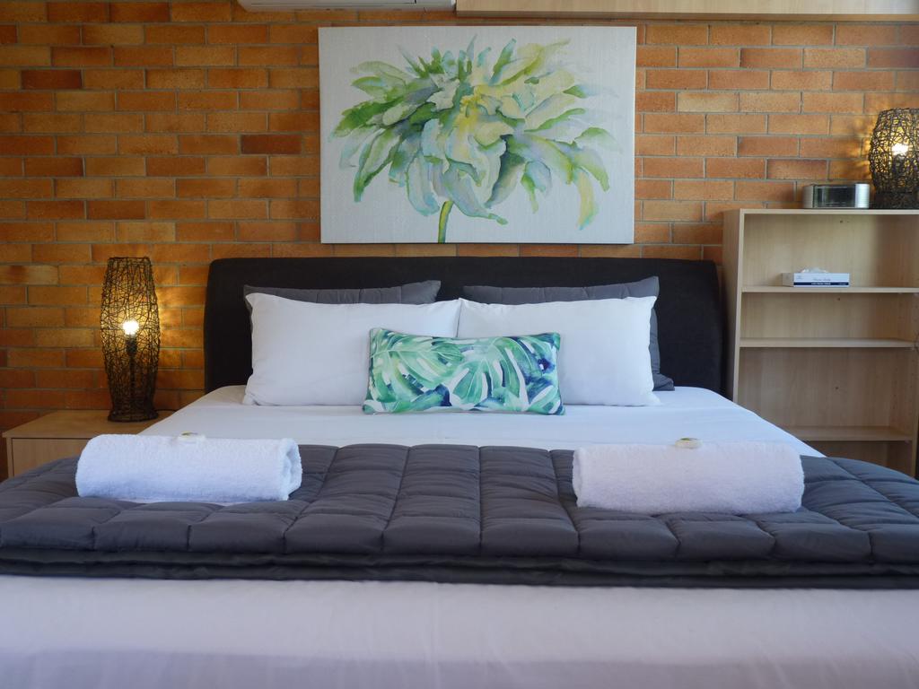 Hervey Bay QLD Click Find