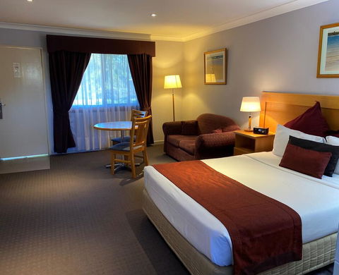 Sunseeker Motor Inn - Click Find 1