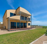 Sunset Cove Beach House - Bet 4u
