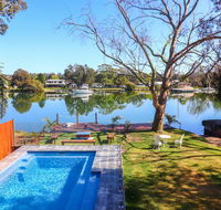 Sunset Lodge - Click Find