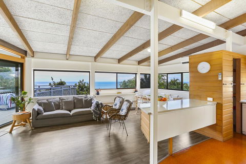 Sunshine Beach Shack - Click Find 3