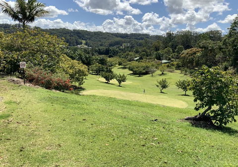 Sunshine Coast Retreat - Click Find 0