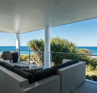 Sunshine Coast White House - Click Find