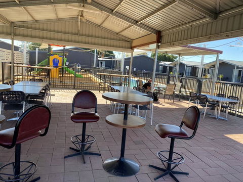 Sunshine Gardens Bourke Resort - Bet 4u 1