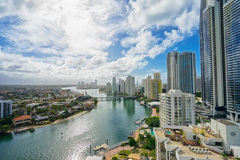 Superb Surfers Paradise Apartment - Top Location! - Bet 4u 1