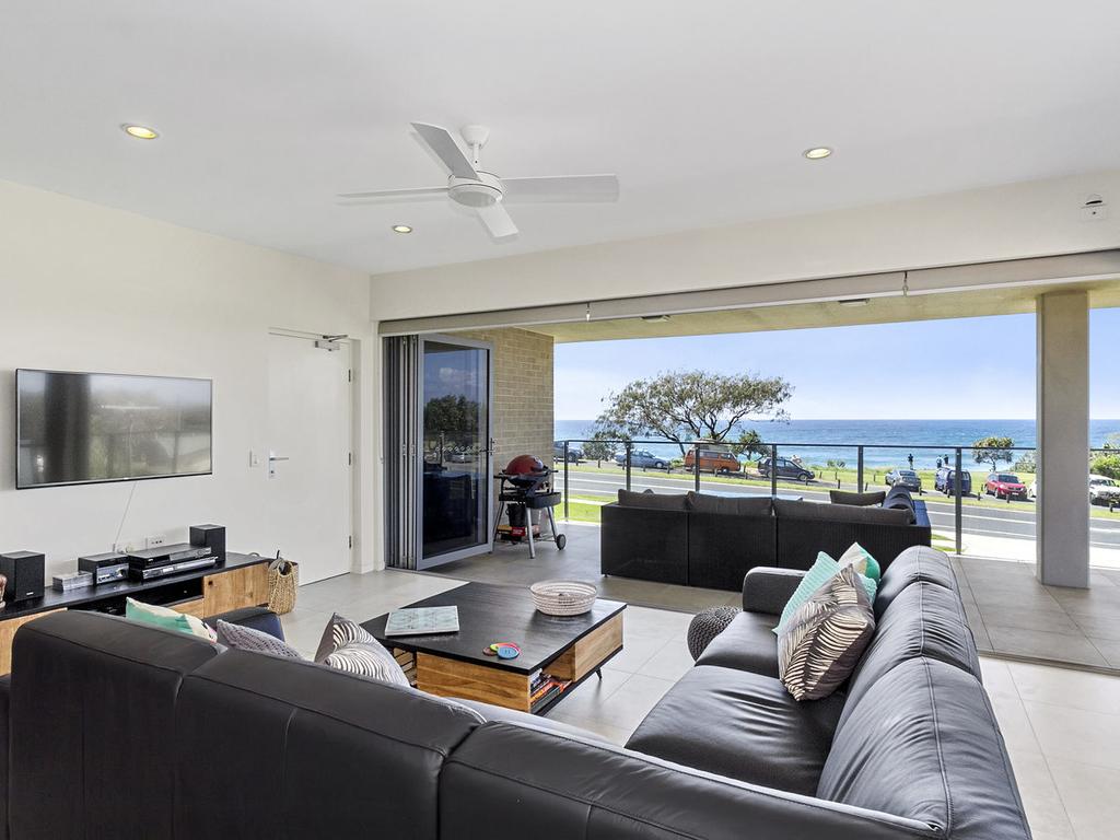 Backpackers Accommodation Click Find