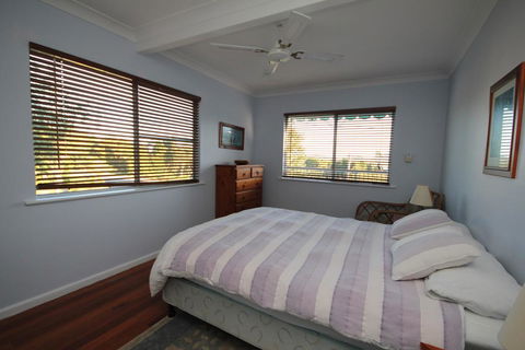 SURF N VIEW138 Camden Hd Rd Dunbogan - Bet 4u 1