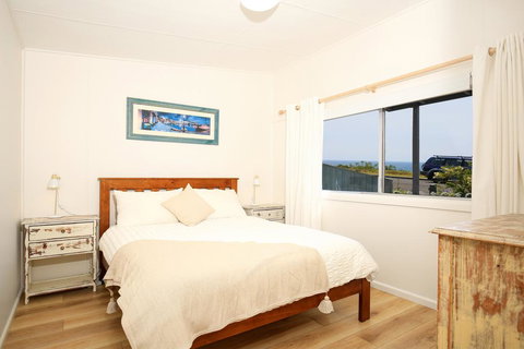 Surf Shack - Pet Friendly - 1 Min Walk To Beach - Bet 4u 3