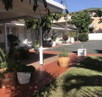 Surf Street Motel - Click Find
