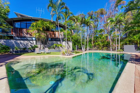 Surfside Beach House 17 - Rainbow Shores, Swimming Pool, 2 Minute Walk To Beach, Air Conditioning, Relax Here - Click Find 1