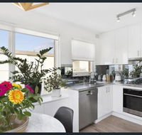 SurfSide Escape in Coogee - Bet 4u