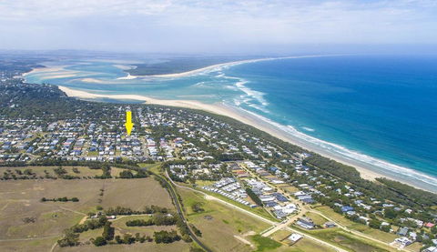 SURFSIDE GETAWAY IN PICTURESQUE INVERLOCH - Click Find 1