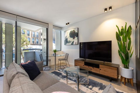 Surry Hills Fully Furnished Apartment (ELZ) - Click Find 2