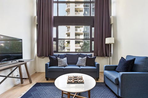Surry Hills Modern One Bedroom Apartment (310GOUL) - Bet 4u 2
