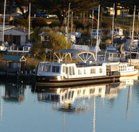 Swamp Fox luxury 2BR Dutch Barge - Click Find