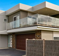 Swan Bay Views - Click Find