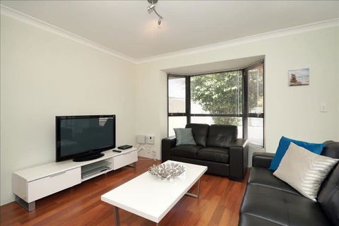 Swan River Applecross Heathcote Park 1BR Villa - Click Find 1