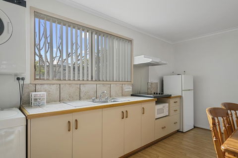 SWANSEA VILLAS - Lavinia 3