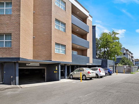 Sydney Airport Suites - Bet 4u 3