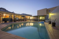 Sydney Beachouse YHA