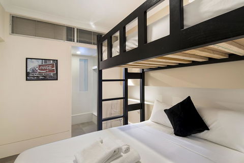 Sydney Boutique Hotel - Click Find 1
