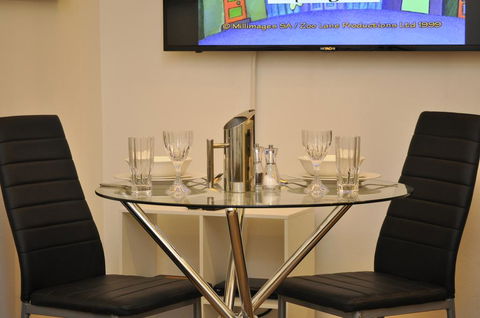 Sydney CBD Studio Apartment 503BRG - Click Find 1
