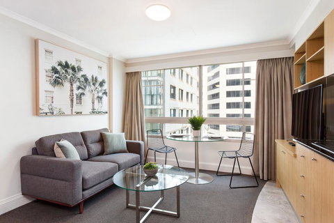Sydney CBD Studio Apartment With Stunning View Of Darling Harbour (1704 KNT) - Bet 4u 3