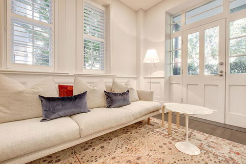 Sydney History, With Modern Design And Location - Bet 4u 3
