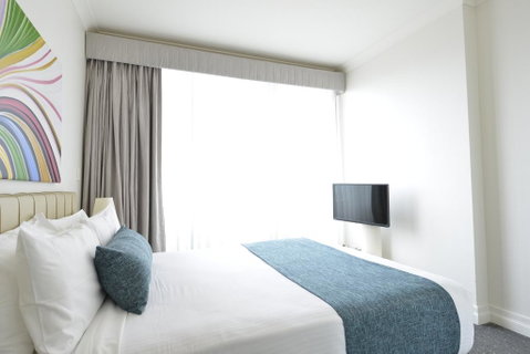 Sydney Hotel Harbour Suites - Lawyer Find 1