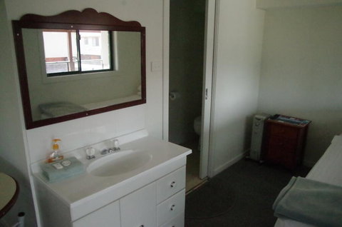 T's Resort & Motel - Bet 4u 1