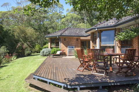 Taliesin - Beautiful 4 Bedroom Home With Amazing Views! - Bet 4u 1