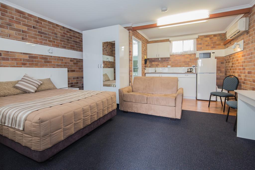 Sandy Hill NSW Click Find