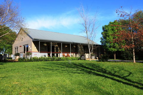 Tamar Valley Farm Stay - DBD 0