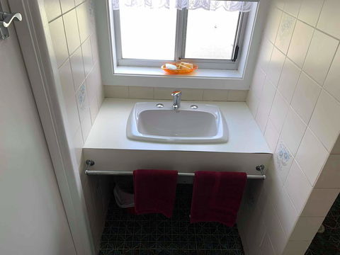 Taree Lodge Motel - Click Find 2
