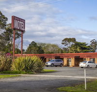 Tarra Motel - Click Find