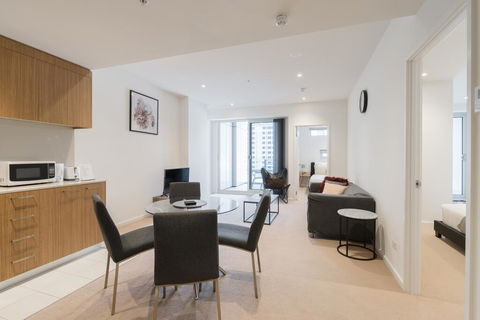 Tasha's Apartments On Morphett - Click Find 2