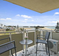 Tasman Towers - Unit 13 - Lavinia