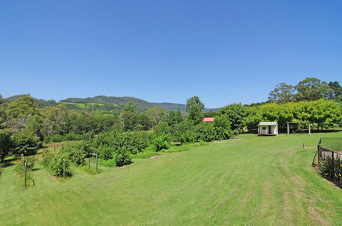 Tatiara - Spacious Family Friendly Home! - Click Find 2