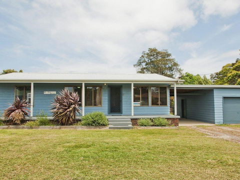 Tea Tree Cottage - Great Yard For Pets And Kids - Click Find 0