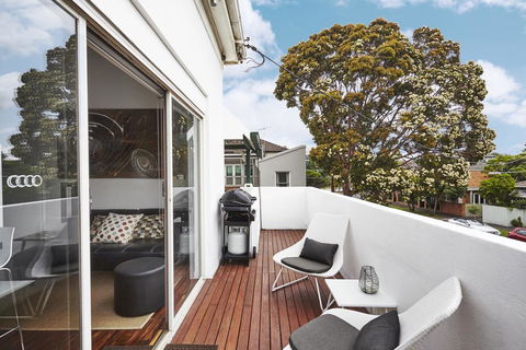 The Anderson, South Melbourne, MSAC 400m, Parking, Balcony - Click Find 0