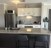 The Baltimore - Family Home Getaway - Click Find