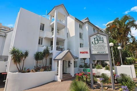 The Bay Apartments - Bridge Guide 3