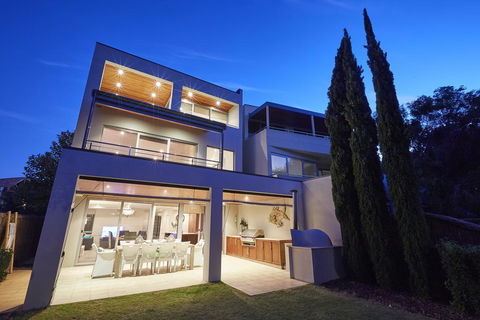 The Bay Residence, Dunsborough WA - Click Find 0