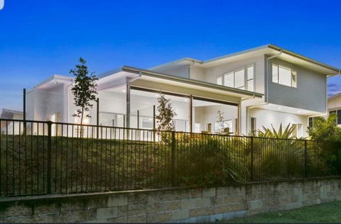 THE BEACH OASIS @ 360 - Click Find 1