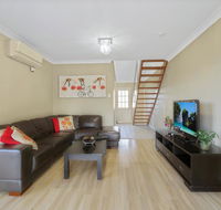 The Beach Retreat Eden - Click Find
