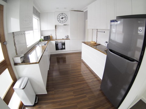 The Beardman Armidale - Bet 4u 2