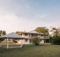 The Belle Riverhouse Tumbulgum - Click Find