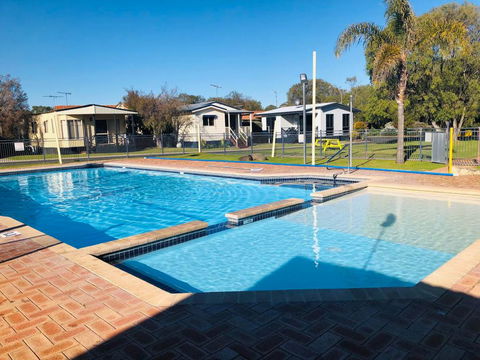 The Best Beach Cabin - Bet 4u 0