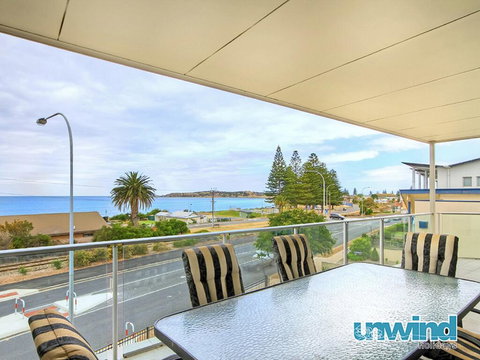 The Block Views Apartments Victor Harbor - Bet 4u 2